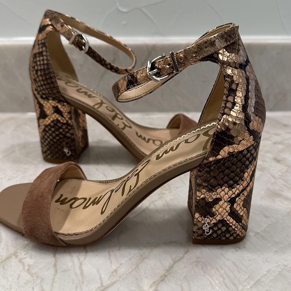 Sam Edelman Blushing Rose Snakeskin Sandals 6 1/2